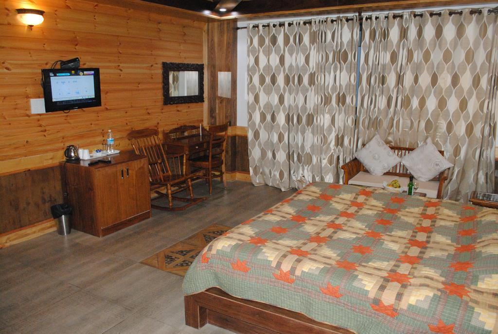 วิเวียน เดอะ ซันไรส์ รีสอร์ต Hotel มะนาลี ภายนอก รูปภาพ